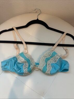 D&G Sky Blue Bra with Cream Lace Trim